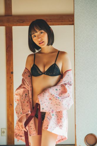高崎かなみ