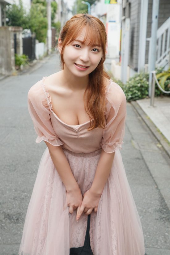 収録カット①:『SPA!デジタル写真集 塩川莉世 デートのあとには』