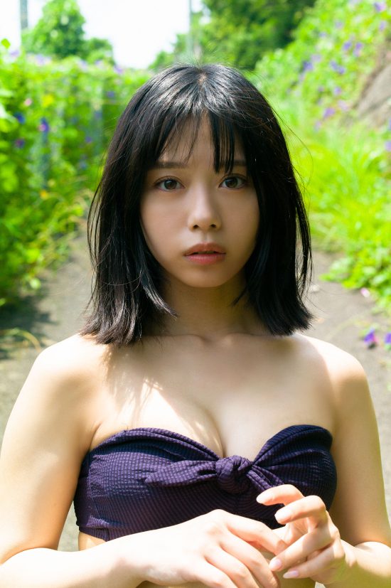 ナナランド・峰島こまき 1st写真集が、10月17日発売!