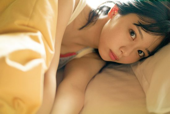 アザ―カット:ナナランド 峰島こまき 1st写真集『ふるさと』
