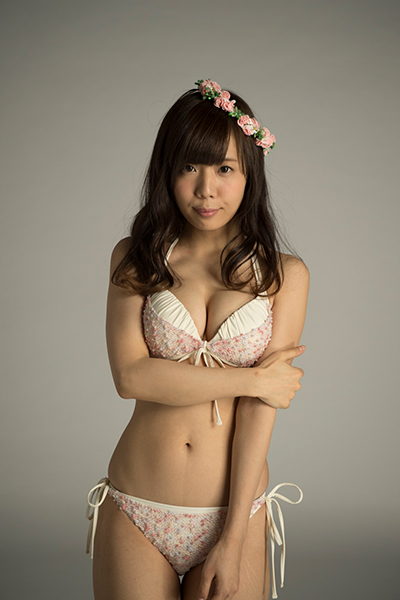 陽菜菜々羽